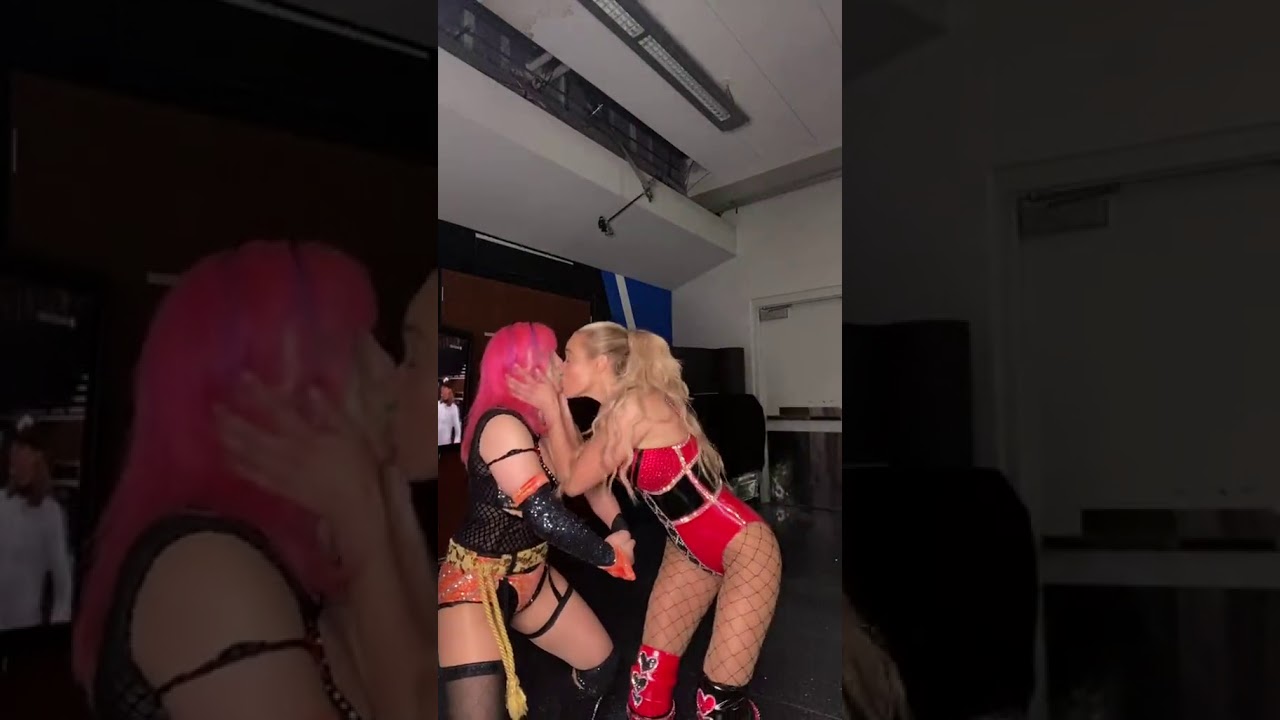 Lana & Asuka share a kiss