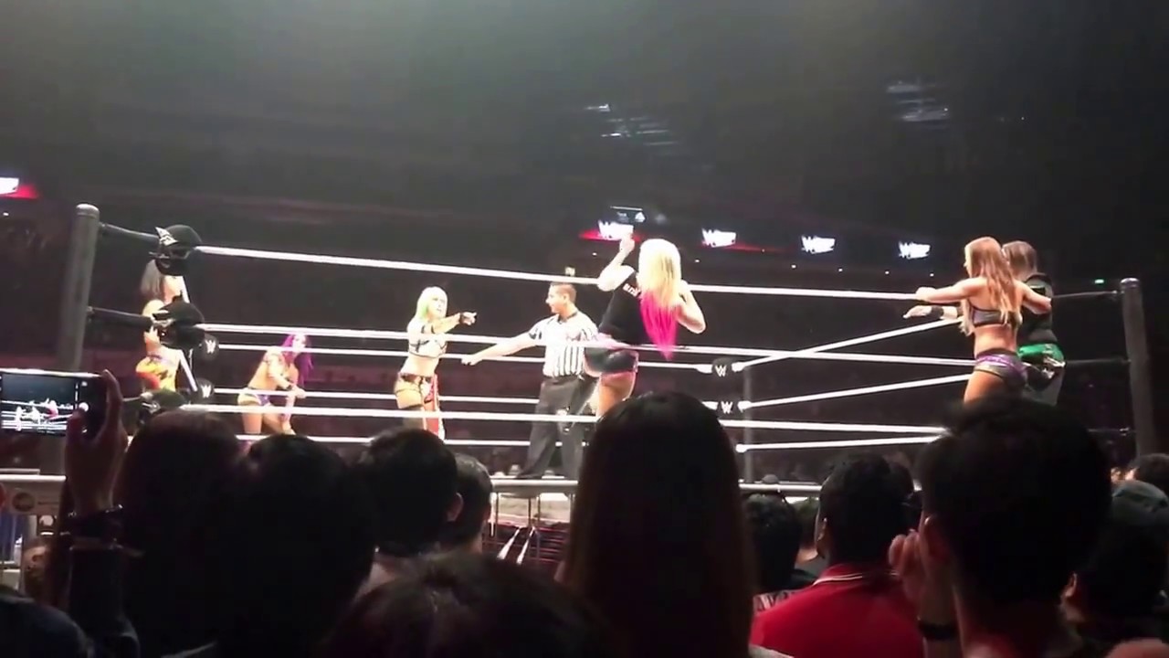 WWE Live Singapore 2017: Asuka scolding Alexa in Japanese Funny Moment