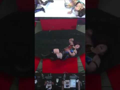 【女子プロレス】謎の死神の重みで棺桶が破壊！【スターダム】