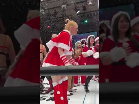 【女子プロレス】クリスマス・イブの後楽園ホールの空から雪が降る【スターダム】